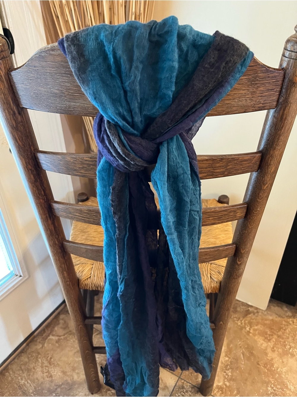 Worth New York Large Silk Wool Crinkle Scarf Two-Tone Blue Purple Shawl Wrap